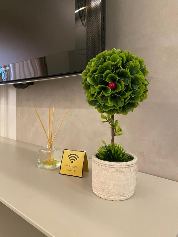 Comfort Apartament, Near The Beach ドゥラス エクステリア 写真