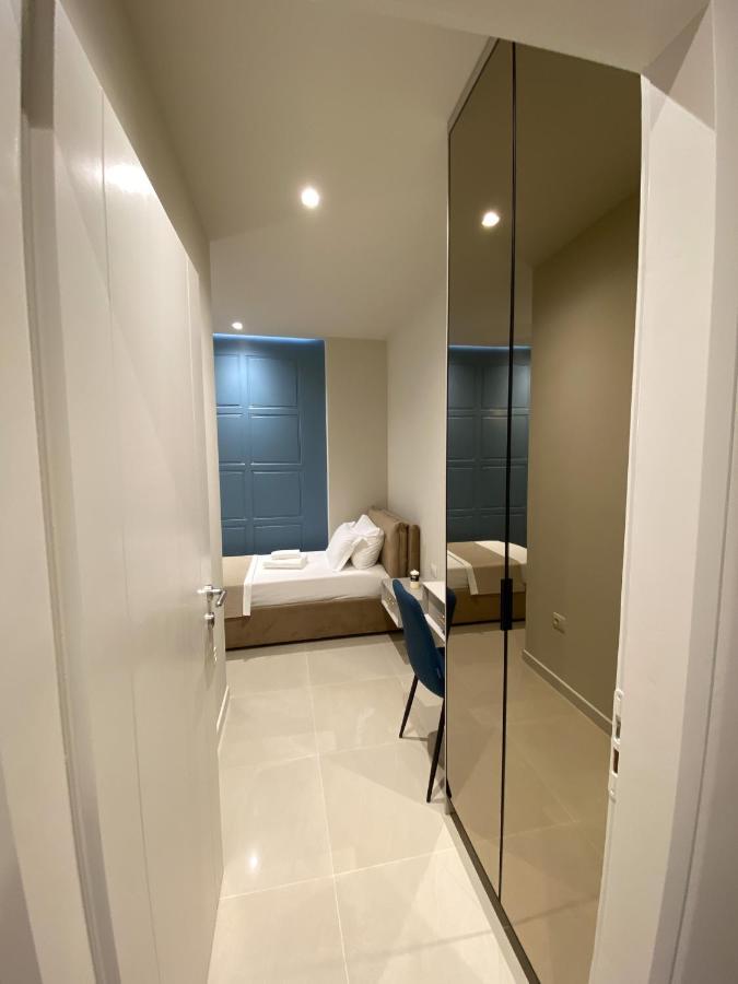 Comfort Apartament, Near The Beach ドゥラス エクステリア 写真