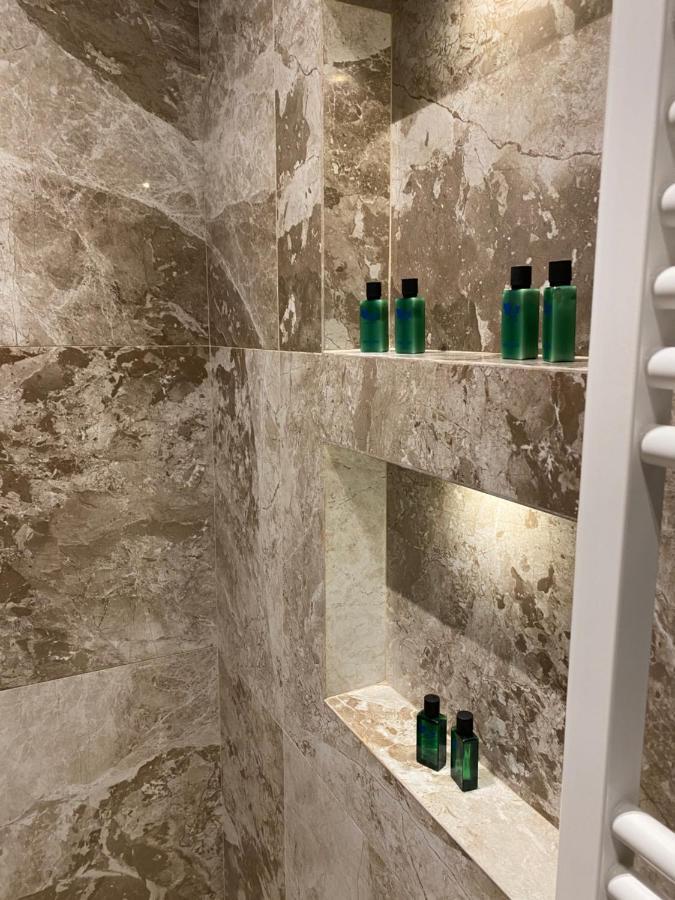 Comfort Apartament, Near The Beach ドゥラス エクステリア 写真