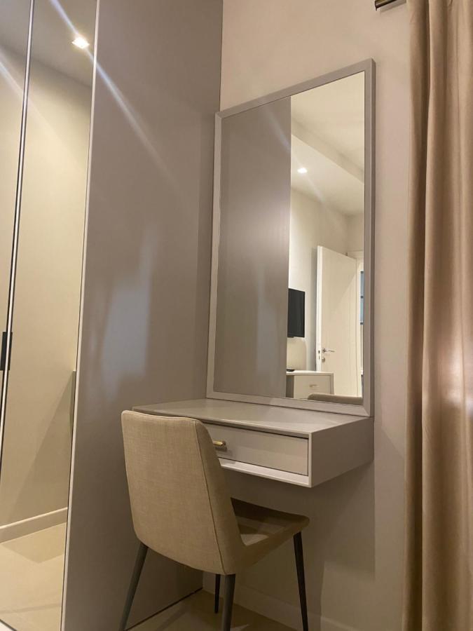 Comfort Apartament, Near The Beach ドゥラス エクステリア 写真